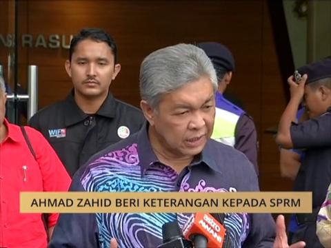 Sidang media Presiden UMNO, Zahid Hamidi dari Putrajaya
