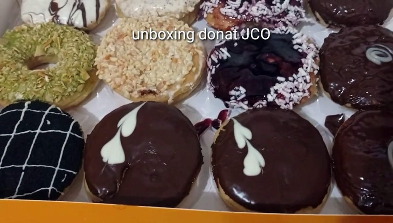 Unboxing donat JCO