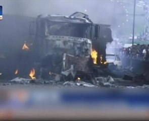 9 terbunuh dalam kejadian lori tangki meletup dan terbakar