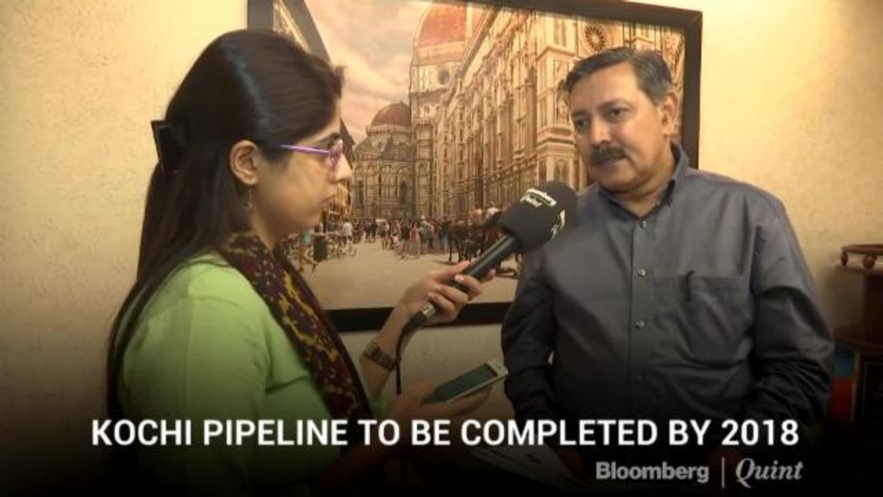Petronet Eyes Stakes In Indian Oil, Gujarat Pet...