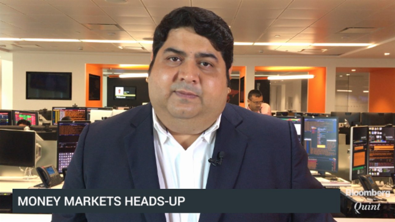 Fed Members Divided; Rupee, Bonds In A Range