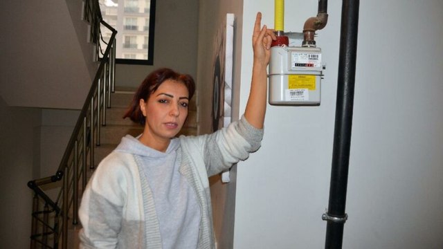 Eşi boşanmak isteyince evinin elektriğini, suyunu, doğal gazını kestirdi
