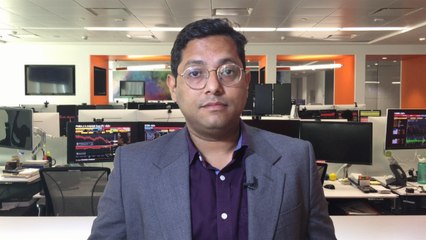 Rupee & Bonds In 2016: Contrasting Fortunes