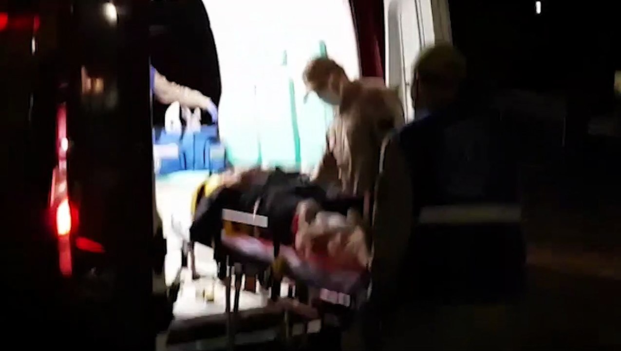Jovem é agredido a pauladas e pedradas por grupo de indivíduos nas proximidades da Rodoviária