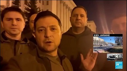 Kiev bombardée, les blindés russes proches de la capitale