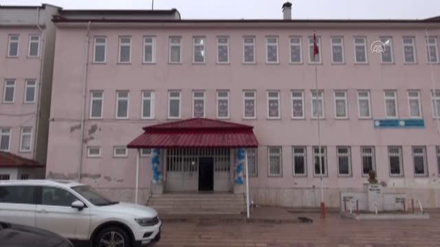 KAHRAMANMARAŞ - Afşin Belediyesinden 54 okula spor malzemesi desteği