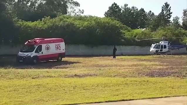 Vítima de grave colisão entre caminhões é transportada de helicóptero para HU de Cascavel