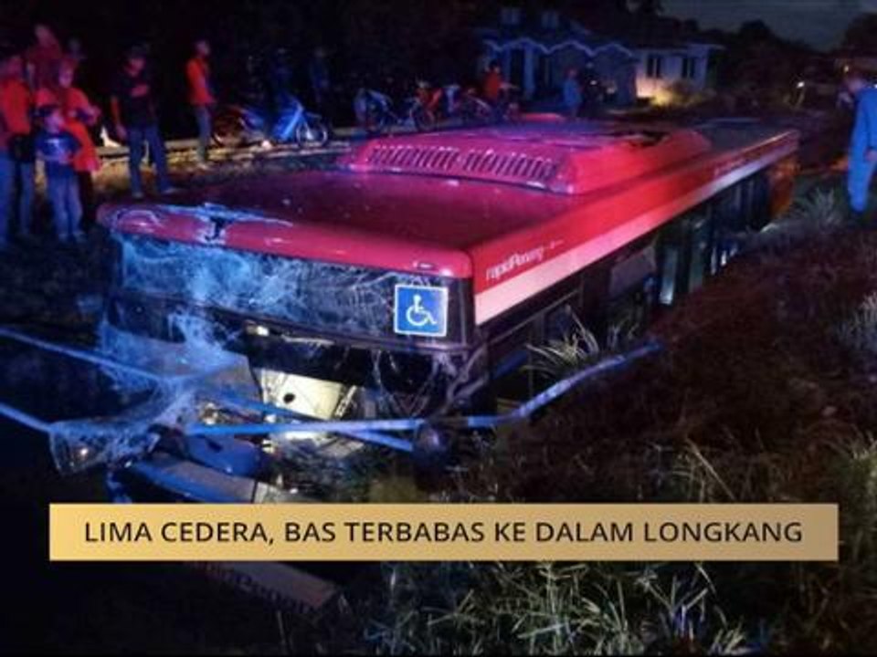 Lima cedera, bas terbabas ke dalam longkang