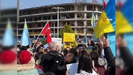 Bursa'da yaşayan Ukraynalı vatandaşlardan 'Rusya' protestosu
