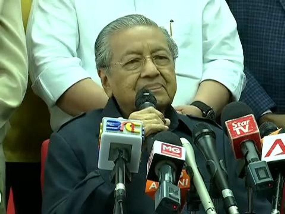 Datuk Seri Anwar akan menjadi 'Top 6' - Tun Mahathir