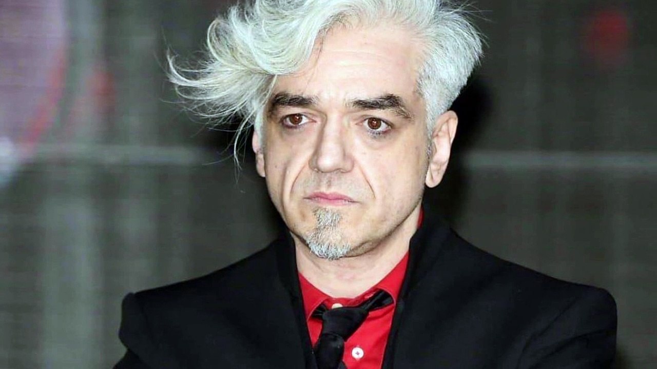 Morgan distrugge Maria De Filippi e Amici fuori il vero motivo del suo addio