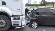 Son dakika haberleri: Ümraniye TEM Otoyolu'nda 6 aracın karıştığı zincirleme kaza