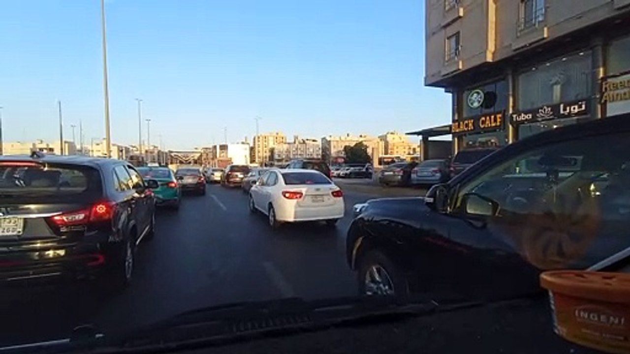 Ternyata di arab jalanan juga macet // traffic road