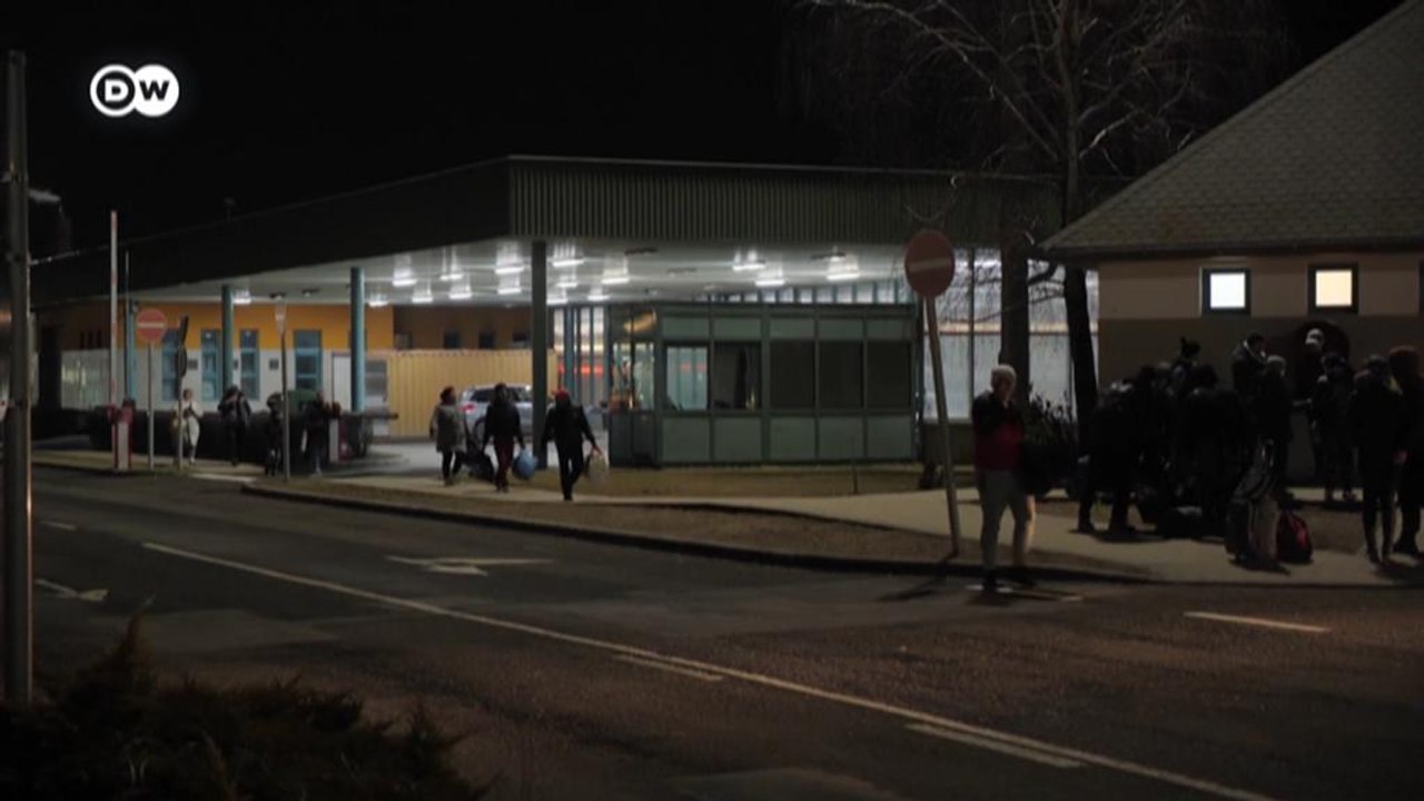 Ukraine: Tausende fliehen nach Ungarn