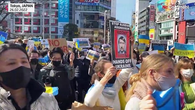 Rusya'nın Ukrayna'yı işgali dünya başkentlerinde protesto edildi
