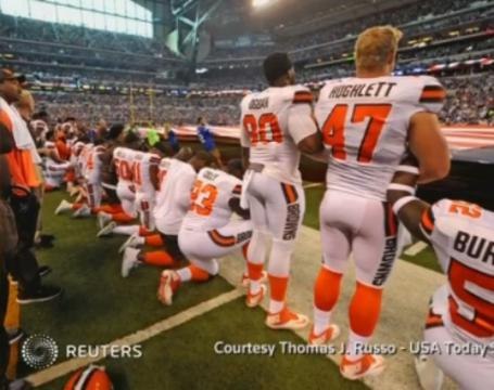 NFL-Trump feud on anthem protests takes over fields across U.S.