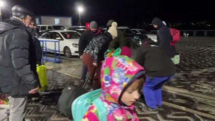 Ucrania-Rumanía, el ferry de la esperanza de los que logran huir de la guerra