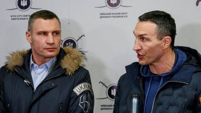 Boxing legends Klitschko brothers to take up arms and fight for Ukraine