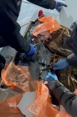 Polisin durdurduğu minibüsün klima haznesinde 72 kilo eroin ele geçirildi