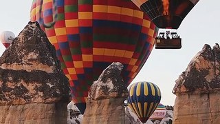 music upbeat, instrumental_Hot Air Balloon Ride in Cappadocia Turkey balloons festival