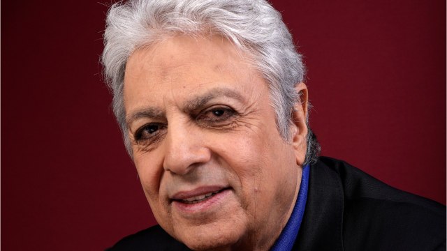 GALA VIDÉO - “La douleur est toujours intense” : Enrico Macias évoque la mort de sa femme Suzy