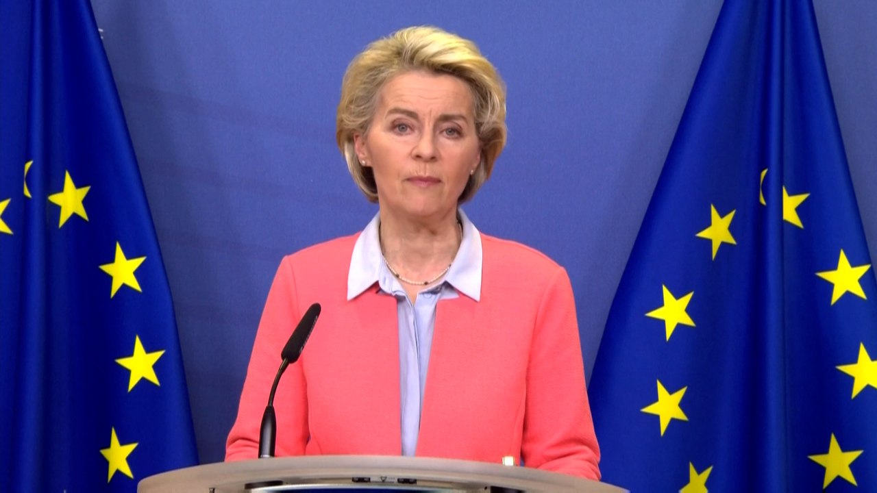 EU- Sanktionen: Von der Leyen will russische Banken von SWIFT ausschließen