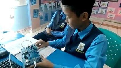 #AWANIJr: Bukan kelip kelip kota London