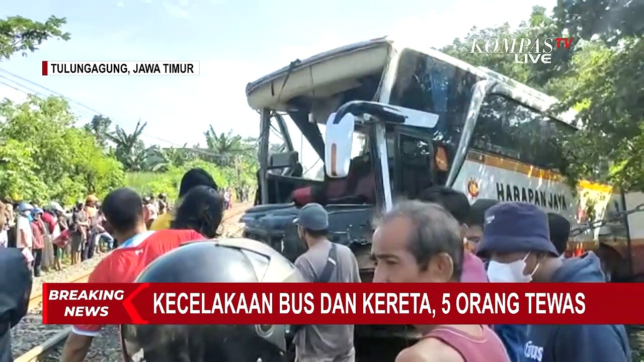 BREAKING NEWS: Bus Harapan Jaya Tertabrak Kereta, 5 Orang Meninggal