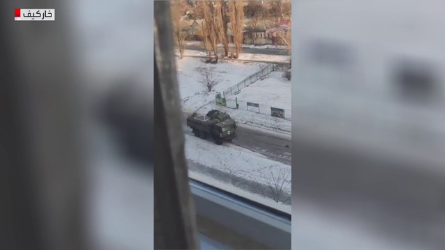 آليات عسكرية محترقة في خاركيف بعد تأكيد مسؤول أوكراني دخول القوات الروسية للمدينة