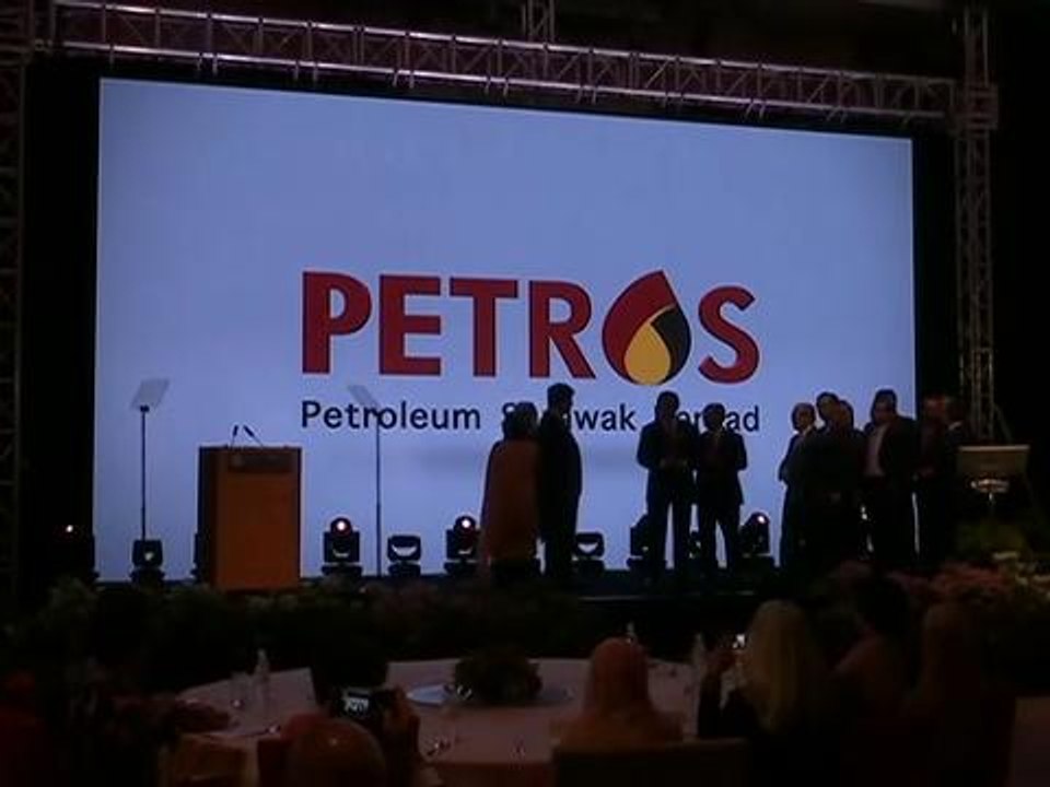 Agenda AWANI Khas: PETROS is a turning point to develop Sarawak better