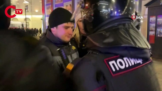 Rusya’da savaş karşıtı eylemlerde toplam gözaltı sayısı 3 bini geçti