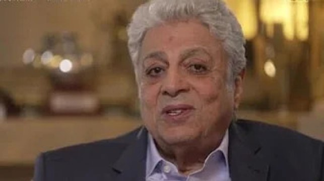 “La douleur est toujours intense” : Enrico Macias évoque la mort de sa femme Suzy