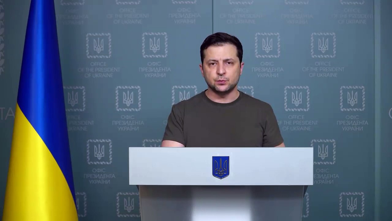 Ucrania resiste los ataques rusos y asegura que Kiev "está controlada"