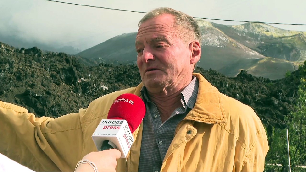 Los palmeros vuelven a sus casas tras meses de destrucción del volcán