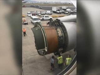 Detik cemas penumpang UA1175 apabila enjin pesawat 'berkecai' di udara