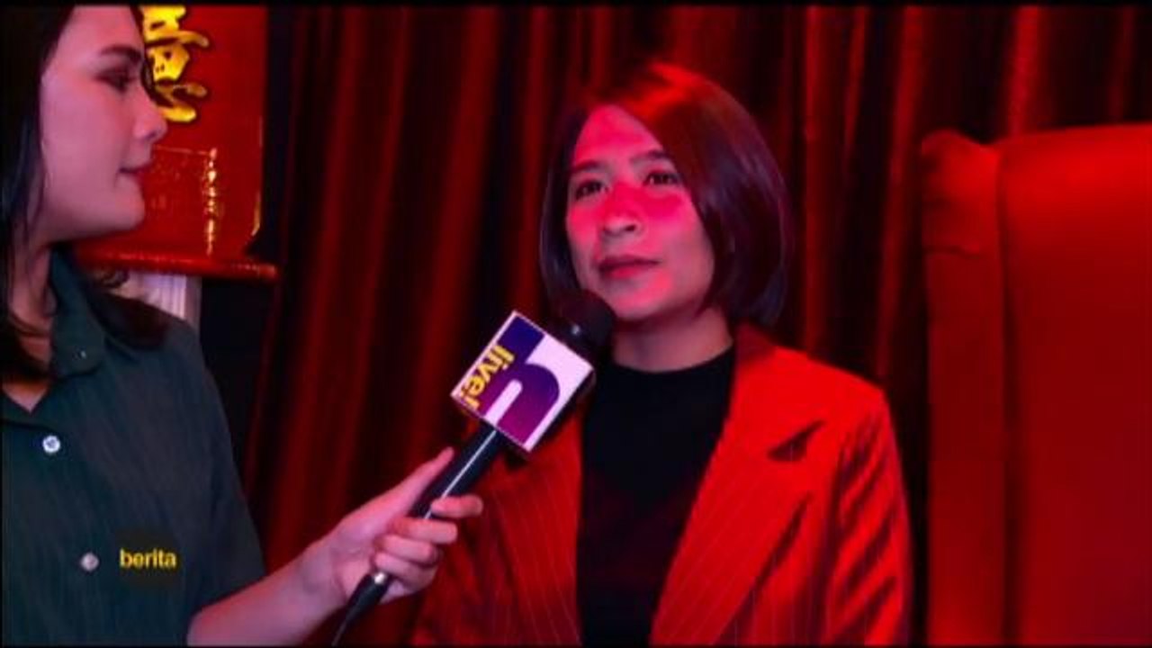 Peminat lamar Ara Johari