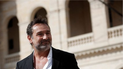GALA VIDEO - “Tous les soirs il m’attendait” : Gilles Lellouche se confie sur sa relation avec Jean-Paul Belmondo