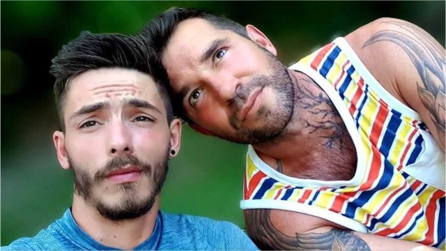 VOICI - Mathieu et Alexandre (L'amour est dans le pré) : les amoureux victimes d’un “raid numérique”