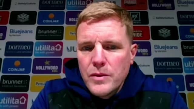 27e j. - Howe sur le retour d'Eriksen sur une pelouse : Un grand moment pour le football