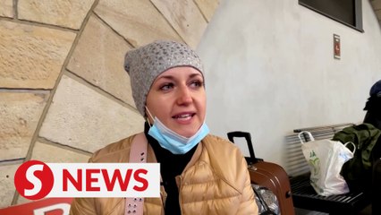 Download Video: 'I want to fight,’ says Ukrainian mother who heads home