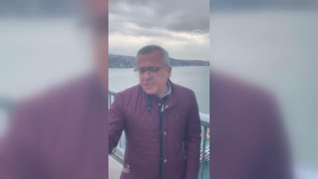 TDP'liler, 15 Temmuz Şehitler Köprüsü'ne Savaşa Hayır pankartı astı