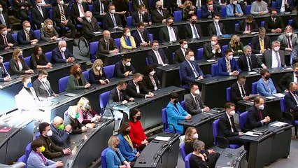 Олаф Шольц: "Мы обязаны поддержать Украину"