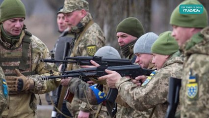 "മൊളോട്ടോവ് കോക്‌ടെയ്ൽ " റഷ്യൻ ടാങ്കിനെ നേരിടാൻ ഉക്രൈൻ ആയുധം