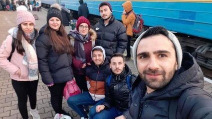Ukrayna'daki 10 Türk öğrenci trene ulaşabildi! CHP Ankara Milletvekili Yıldırım Kaya son durumu paylaştı