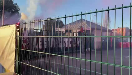 Les supporters du Standard aux abords du stade 4