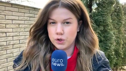 Корреспондент Euronews: "Люди собираются вместе, чтобы поддержать друг друга"