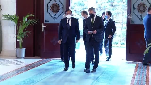 Son dakika haberleri! Cumhurbaşkanı Yardımcısı Oktay, Kamboçya Başbakan Yardımcısı Prak Sokhonn'u kabul etti