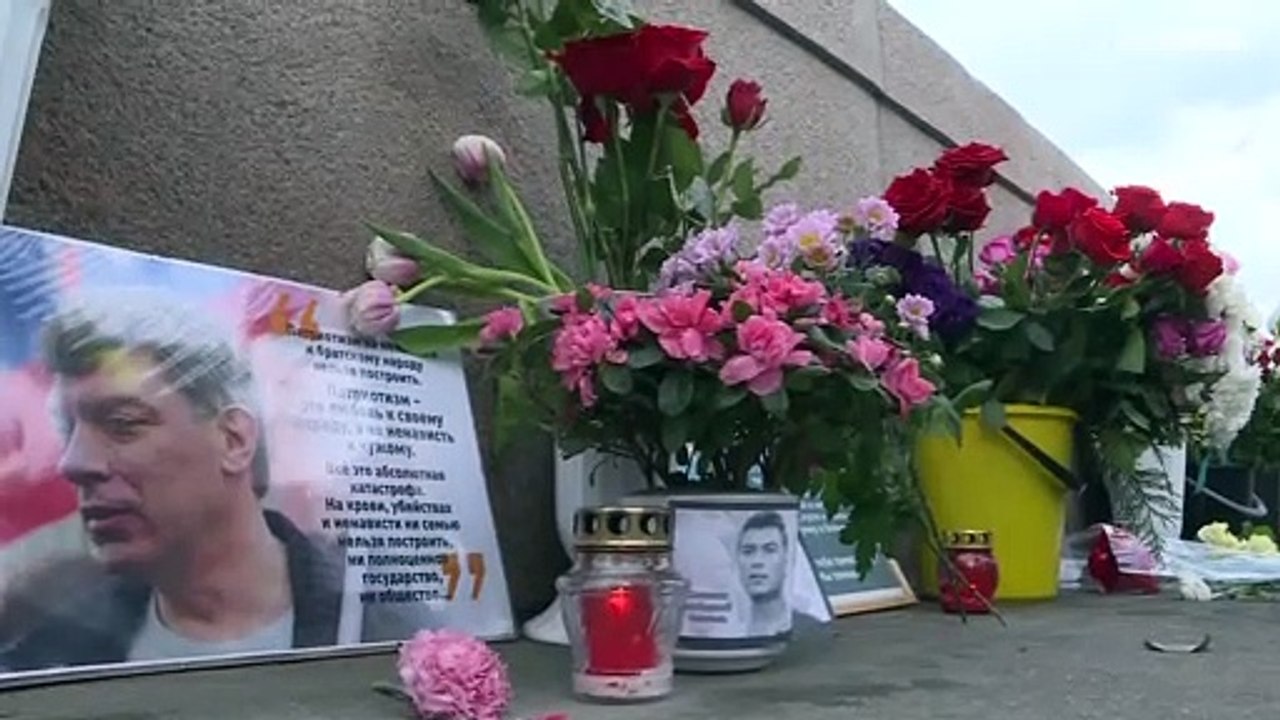 Homenagem a Boris Nemtsov em Moscovo