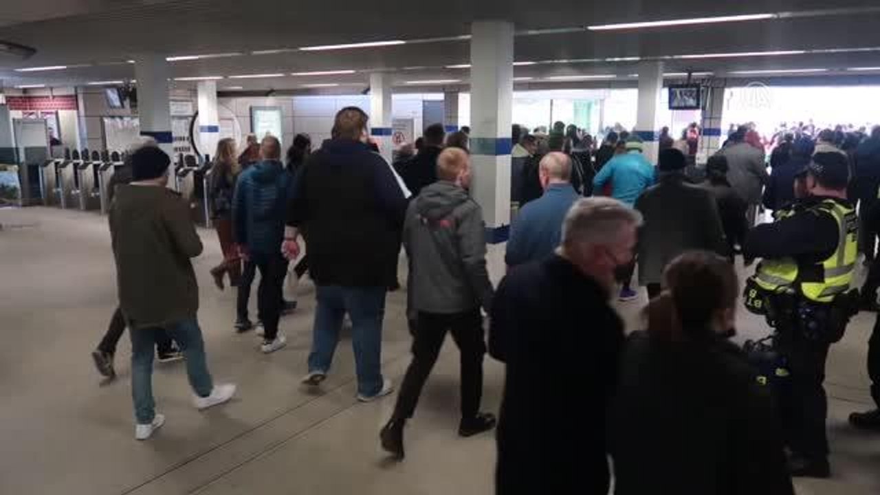 İngiltere Lig Kupası finalinde Chelsea, Liverpool'la karşı karşıya geliyor