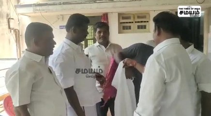 இறகுப்பந்து போட்டி: தங்கம் வென்று அசத்திய காரைக்குடி இளைஞர்!